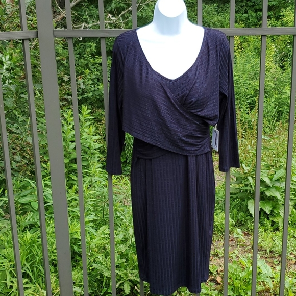 jessica simpson wrap maternity dress